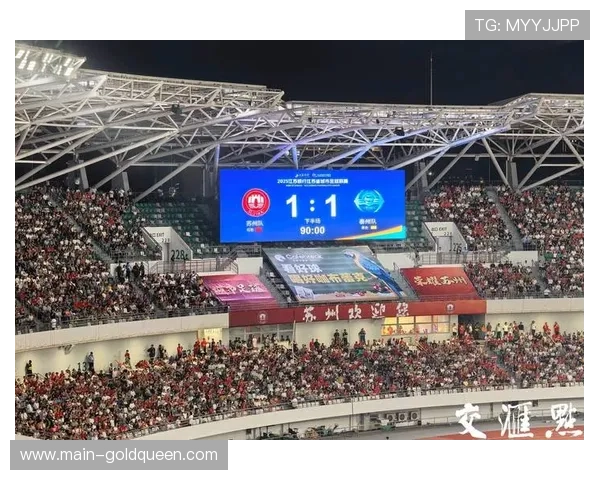 球迷回归主场：现场氛围如何影响球队攻防表现数据